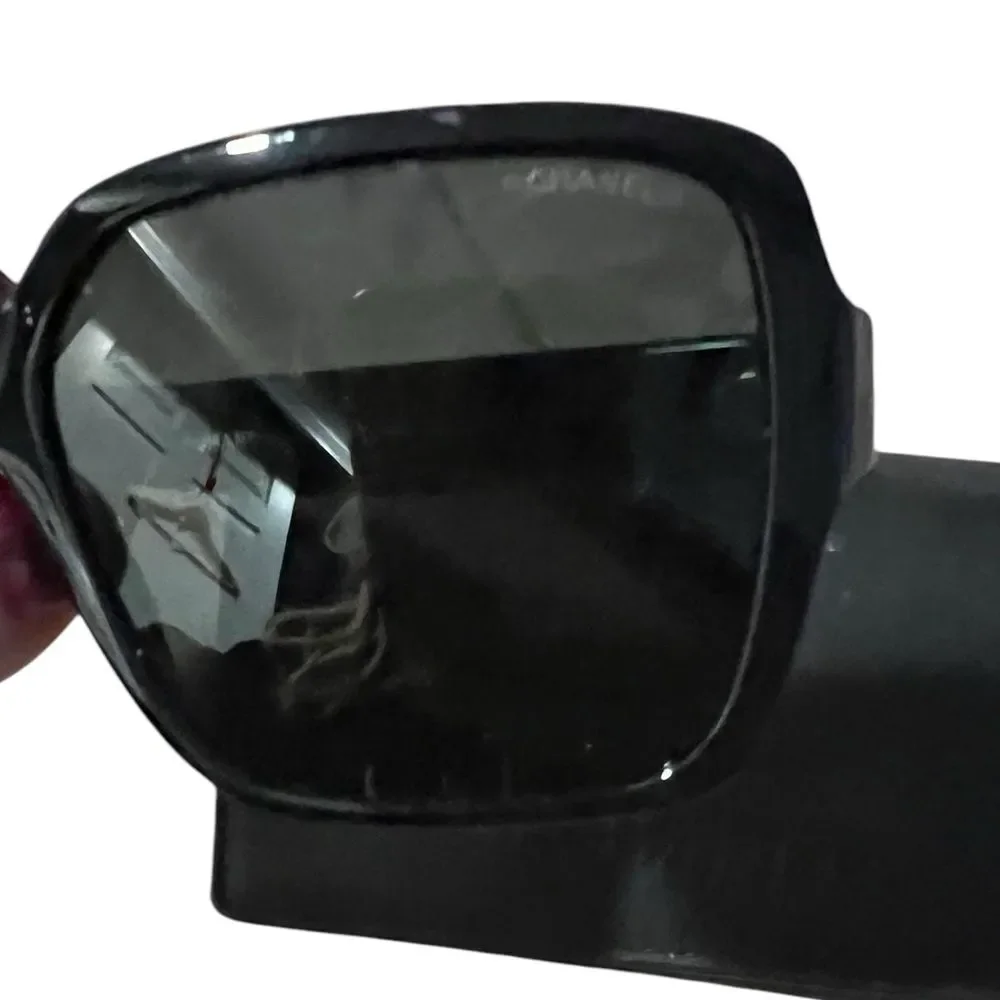 CHANEL sunglasses